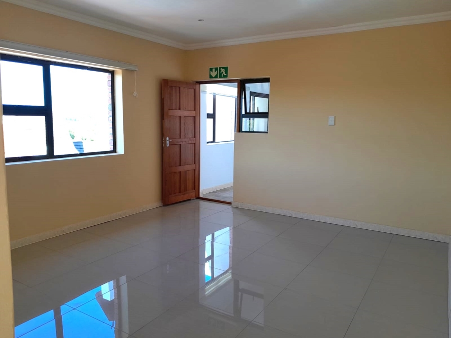 To Let 4 Bedroom Property for Rent in Vanes Estate Eastern Cape